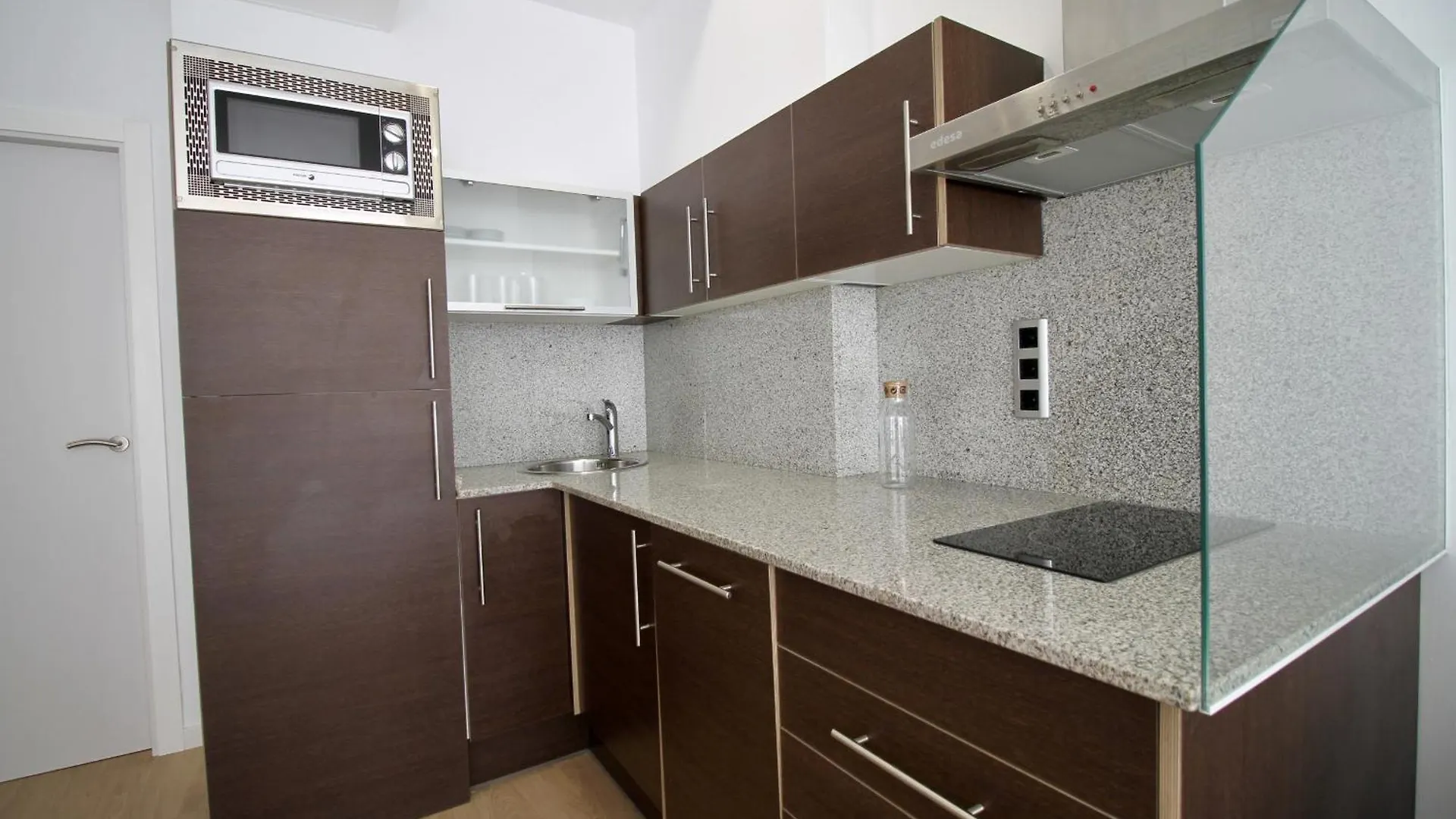 Mediterranean Way - Style Tarragona Apartment